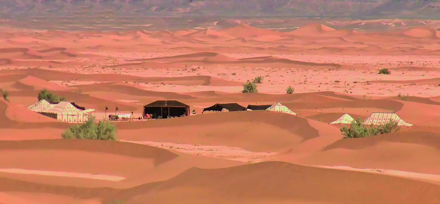 Campo nel deserto di Merzouga